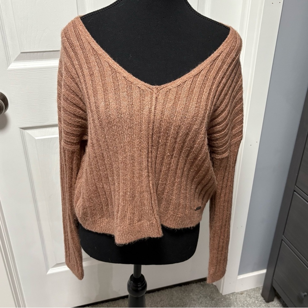 Abercrombie & Fitch Sweater